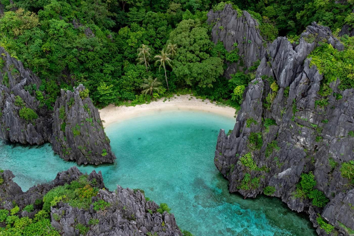 El Nido Palawan Filipine - plaja si lagunele